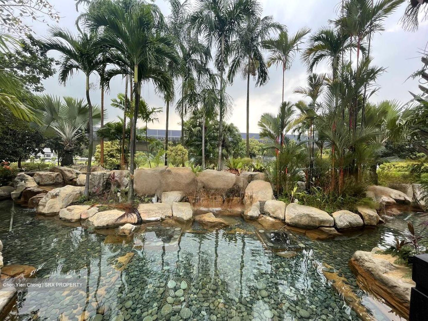 Simsville (D14), Condominium #458616381